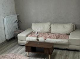 Fully equipped Art apartment in Thionville, Hotel in Thionville