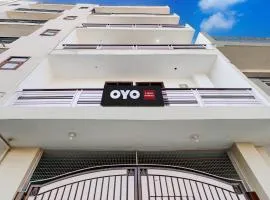 SPOT ON A Square Residency