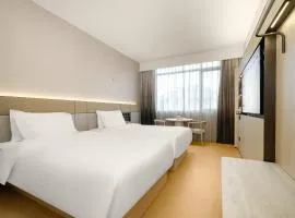 JI Hotel Guangzhou Tianhe Zhucun Metro Station