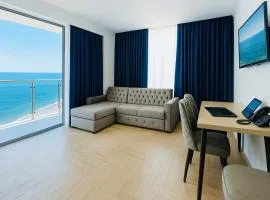 Panoramic Sea Apartment