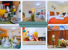 Casa Lana - Spacious and Stylish 4-Bed Home Near Gatwick with Free Parking, Hotel in Horley