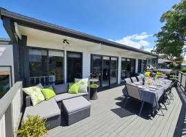 Mollymook Beach Haven - near ocean & golf course