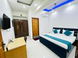 Viesnīca Hotel Shyam Grand - Govindpuri Metro pilsētā Badarpur