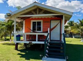 Sunshine Cabanas At Ocean View, hotel em Dangriga