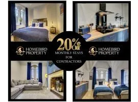 Large 6BDR House By Homebird Property Management Short Lets & Serviced Accommodation Leeds With Secured Parking & Garden Area