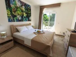 Riva Lux Apartments