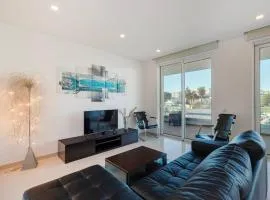 Luxury Apartment close to the Cente