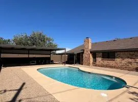 Midland Luxe, Pool, Fire Pit, Workspace, Pool Table