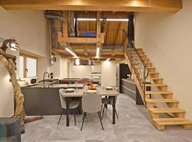 ArtiStone - "The Modern Loft" - Nature and Relax, hotel in Saint-Christophe
