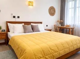 Crystal Pearl Villa, Weligama - 3min to beach