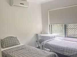 Share room in Kewarra Beach, hotel a Kewarra Beach