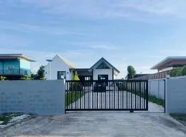 Private Pool Villa near Singha Park Chiang Rai