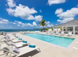 La Perla Estate - 7 BR Luxury Beachfront Villa with utmost privacy