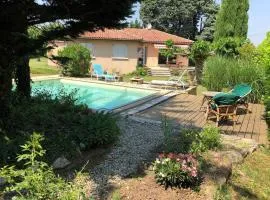 Maison " Des Noisetiers"