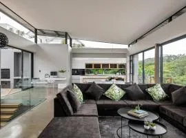 Forest View - Tranquil & Luxury Home in Simbithi