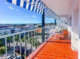 On the Rocks by Hello Homes Sitges