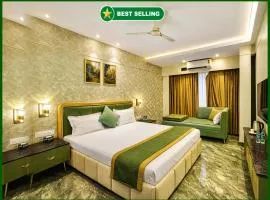 Near Shri Mahakaleshwar Jyotirlinga Temple Hotel Neel Sarovar # M-sri Palace - Near Shree Mahakal Lok Temple and Railway Station - Best Hotel In Prime Location With Fully Air Conditioned, Lift, Parking And Free Wi-Fi Facilities