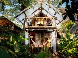 Mangle House Cabañas Ladrilleros