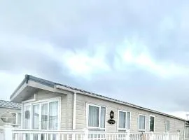 Whitstable Cambridge - 3 Bedroom Sleeps 6 Family & Pet Friendly