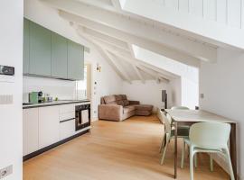 Lux Apartment La Barbera, Hotel in Castagnole Lanze
