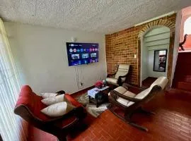 Casa Amplia de 3 Pisos - 3 Habitaciones - Zona Verde de Bucaramanga