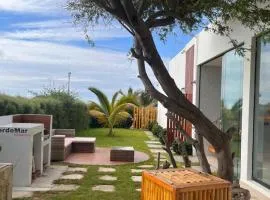 Bungalow VerdeMar con Jacuzzi Frente al Mar