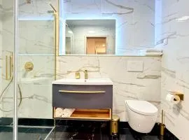 GG Apartment 8