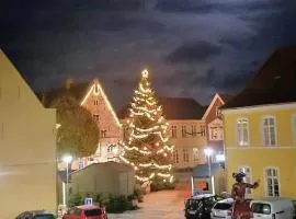 Centrally located charming townhouse - 2nd floor