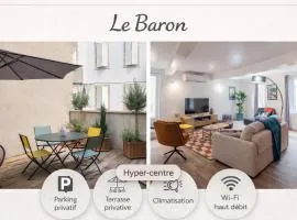 Le Baron terrasse et parking cœur de Castres