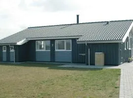 Holiday Home Only 400 Meters From The Water