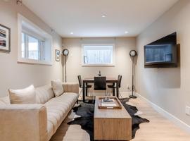 Modern Bright Suite Self Check-In, hôtel à North Vancouver