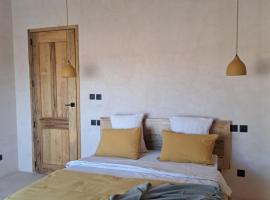 Villa Face a l'océan- Havre de paix & grand confort avec piscine à TOUBAB DIALAW、Rufisqueのホテル