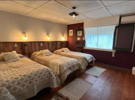 Casa YUCO Hostel - Habitación N7, hotel en San Martín de los Andes