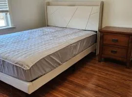 A Cozy Room in Grayson, North East Part of Atlanta