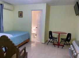 Nido del patio, 40 min to Bocachica beach 5 center, hotell sihtkohas La Piedra