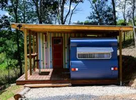 Little Soho- Romantic Vintage Stay l Noosa Hinterland