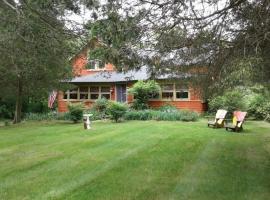 The Zoo - This is it!, Hotel in Saugatuck