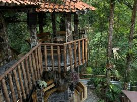 Casa Machtiani, hotel di Cedro