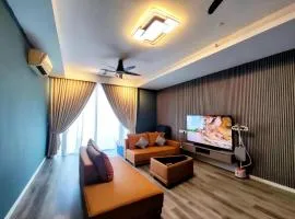 Azure PJ 4BR 4 Bath Luxury Condo - 12 Beds - Next to Le Meridien - 2 Parking