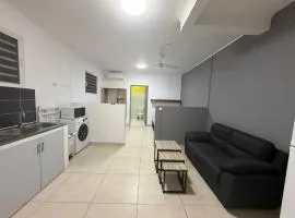 T2 calme proche de tout