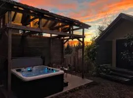 Water Views, Walk to Beach! New Hot Tub!