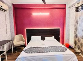 Hotel O Comfort Castle Inn, viešbutis mieste Bhauli