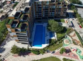 Hermoso Departamento en Opera Plaza al lado de Quality Espacios