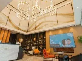 Magnotel Tongxiang Shimao Center