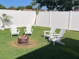 Sauna - Fire Pit - Pet-Friendly 3BR Retreat