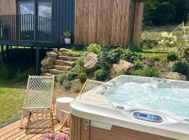 Glamping - Na Podlípí, hotel a Vlachovice