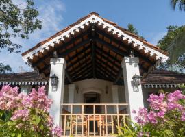 The Island Sanctuary Rock Pool Villa, hotelli kohteessa Chorao