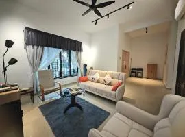 Infinity Retreat Home 5BR 12-15pax KTV-BBQ-SemiD