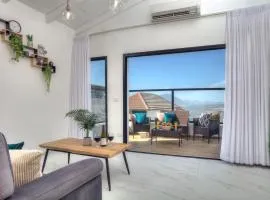 Nof Marom - apartment with shelter room נוף מרום -דירה עם חדר ממ"ד