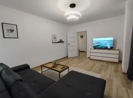 Travel Inn Apartment&Parking